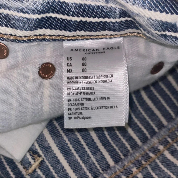 American Eagle Boyfriend Distressed Shorts - Picture 3 of 4